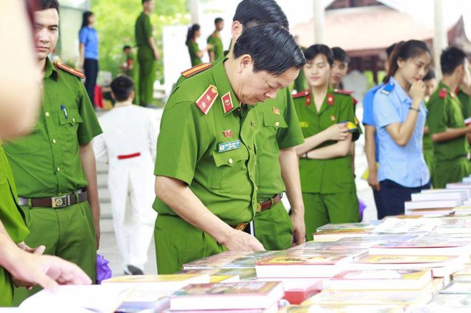 Phong trao dep dang lan toa tai Hoc vien Canh sat Nhan dan hinh anh 1