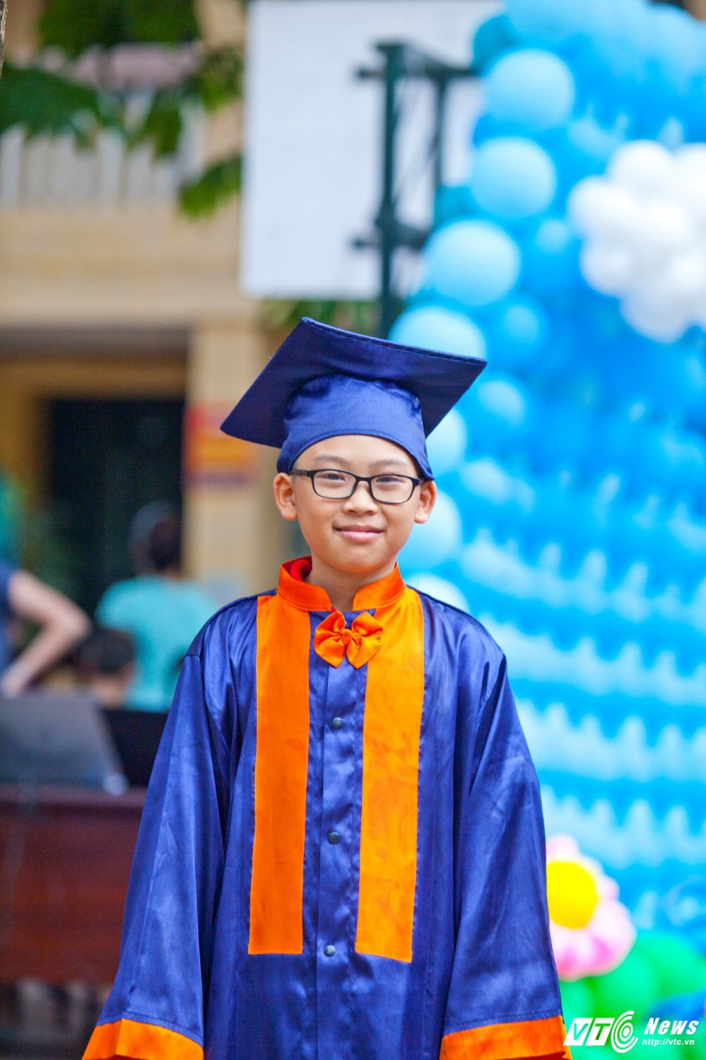 Hinh anh Le be giang ngap tran cam xuc cua hoc sinh Thu do 12