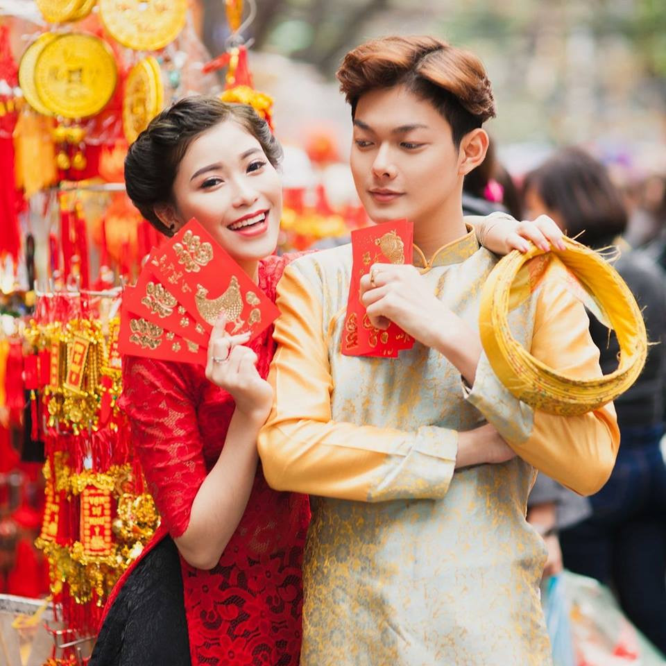 Hinh anh Chan dung hot boy xu Nghe cover ca khuc mung sinh nhat Bac 8