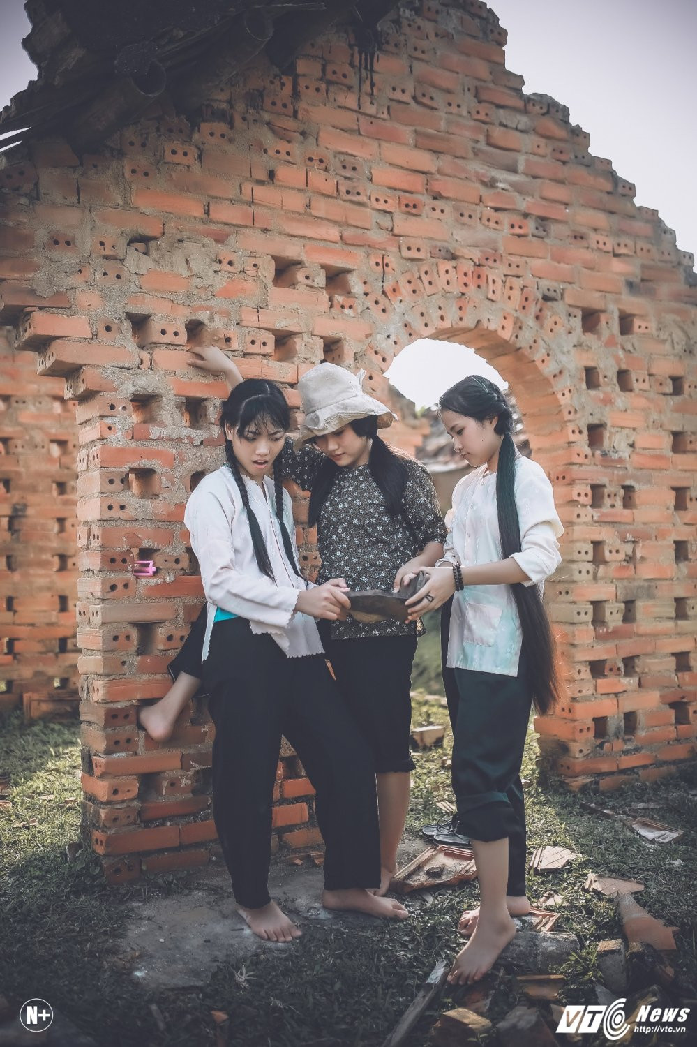 Hinh anh Anh ky yeu ‘Lo gach chuyen chua ke’ cua hoc sinh Thanh Hoa 14