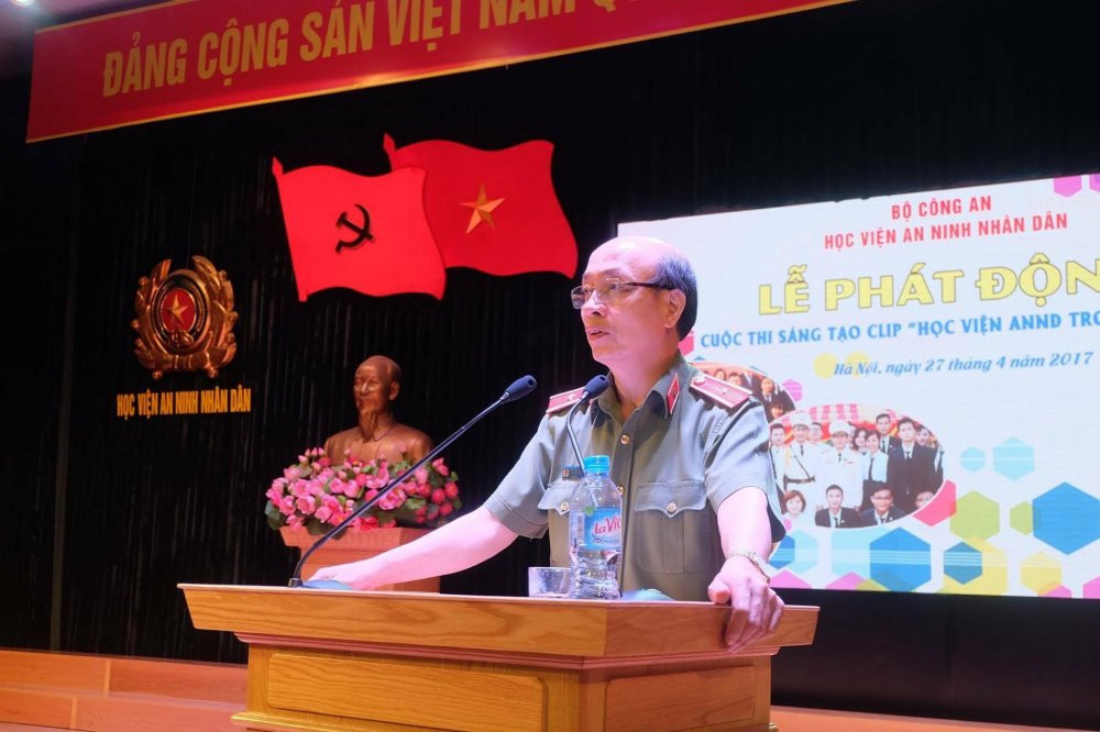 20050365_1417503925010462_808239182_o