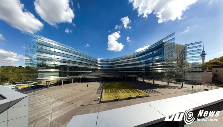 1._university-of-auckland-business-school