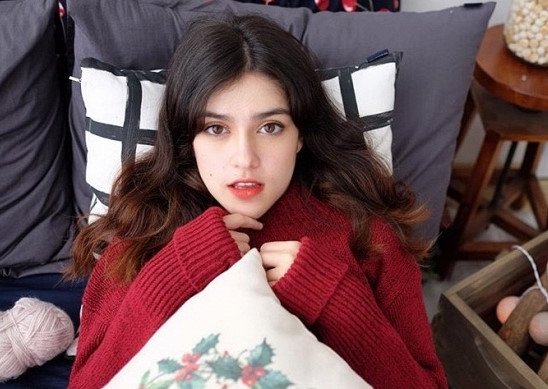 Ve dep cua nu sinh 16 tuoi lai Tay hinh anh 2