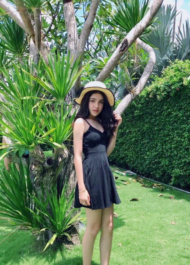 Ve dep cua nu sinh 16 tuoi lai Tay hinh anh 10