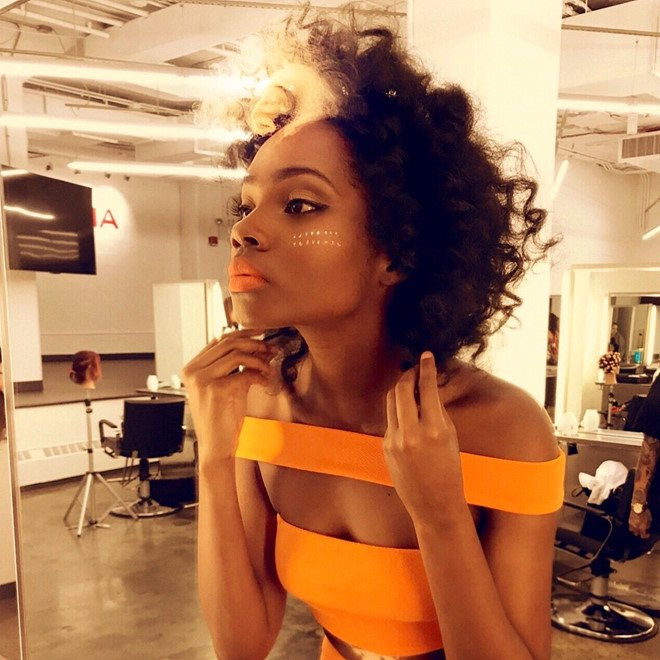 9X doi doi sau lan dau dien bikini truoc dam dong hinh anh 7