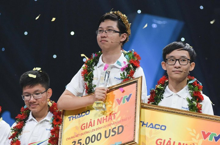 21146783_1560343240698189_175275115_o-1211379