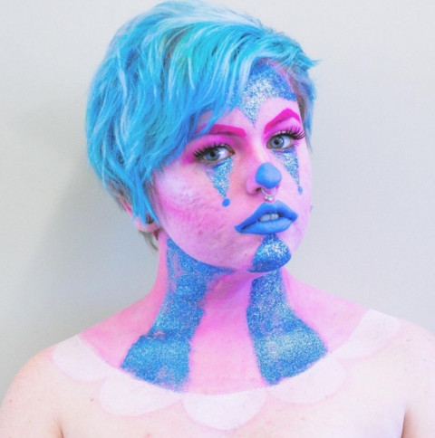 hóa trang halloween đơn giản