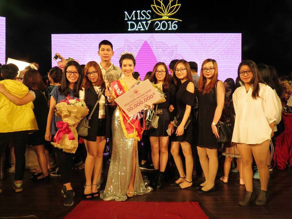 13094105_1063342973736833_3636733820887486364_n 4