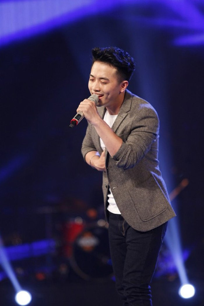 thay-giao-dien-trai-lot-top-10-Vietnam-idol 9