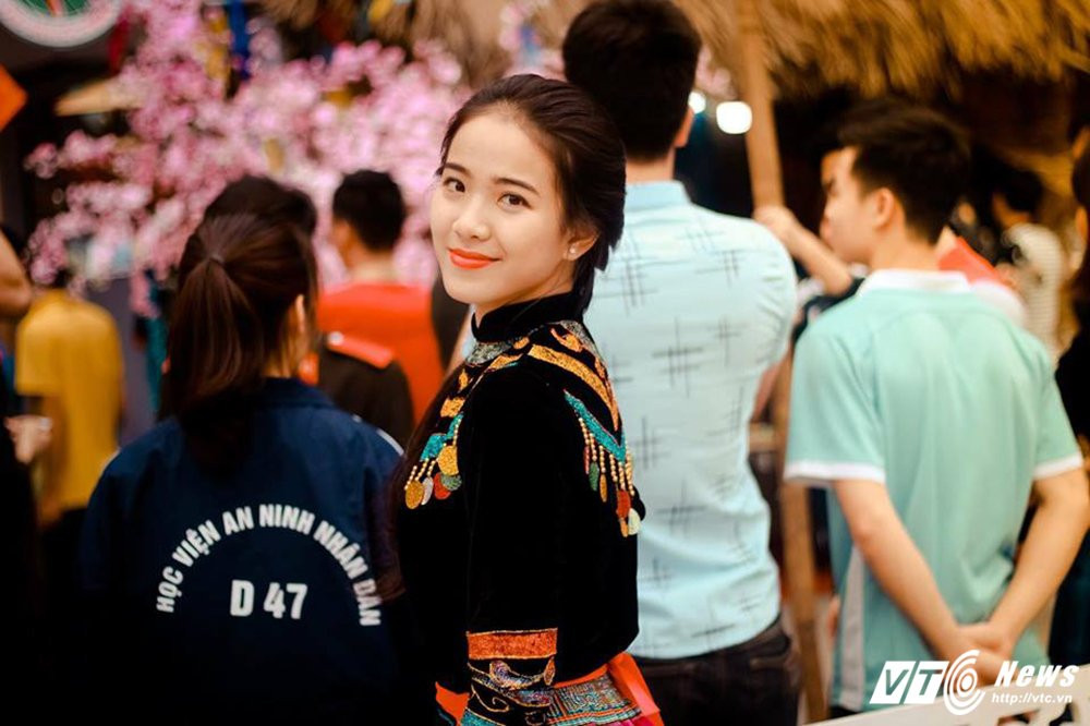 24174495_2003576993216413_2084404633948234838_n