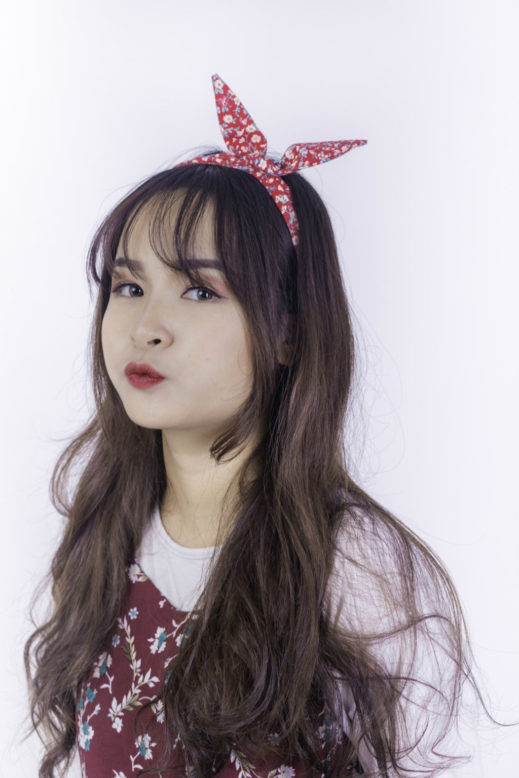 Pho chu nhiem CLB mua xinh dep: 'Nho la fan Kpop nen biet cach cu xu' hinh anh 6