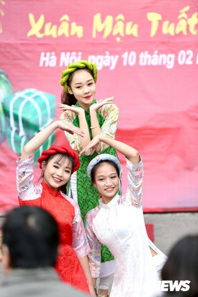 27946307_1549577388497204_1649056759_o