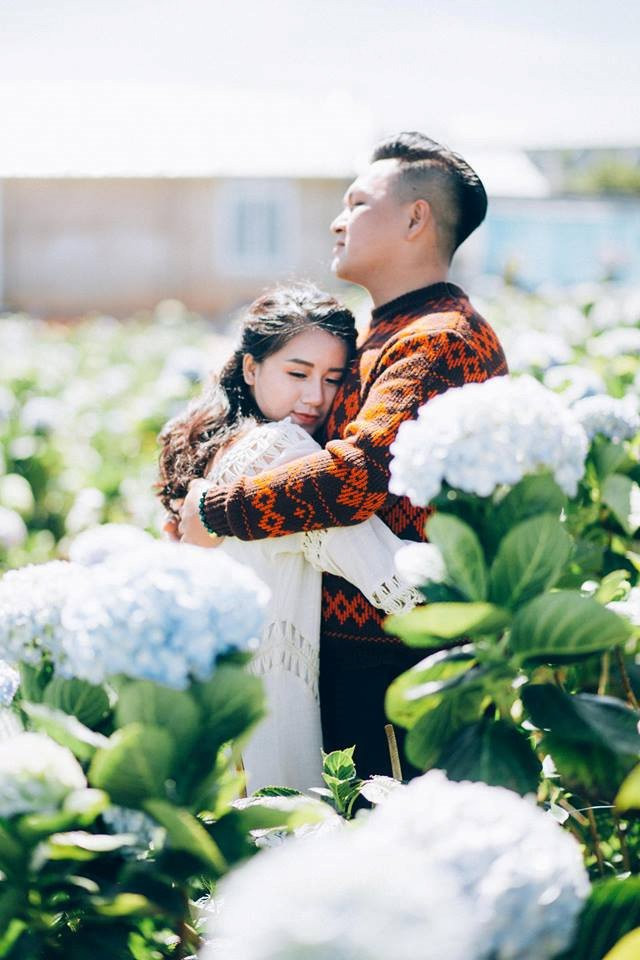 Bo anh cuoi doi tre 'chi oi, anh yeu em' chenh nhau 50 kg va 30 cm hinh anh 10