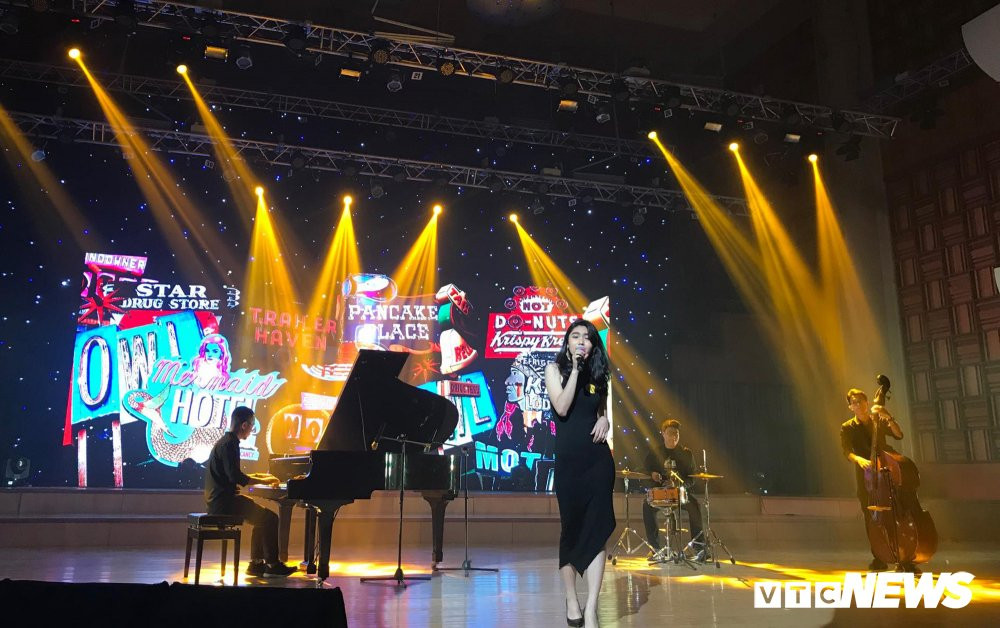 30710356_2057285071212729_3463426430237409280_n 15