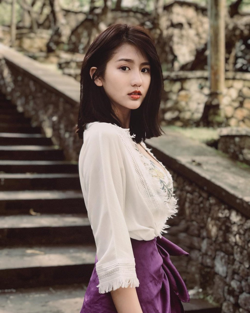 4 hot girl nuoc ngoai vua xinh dep vua hat tieng Viet hay hinh anh 4