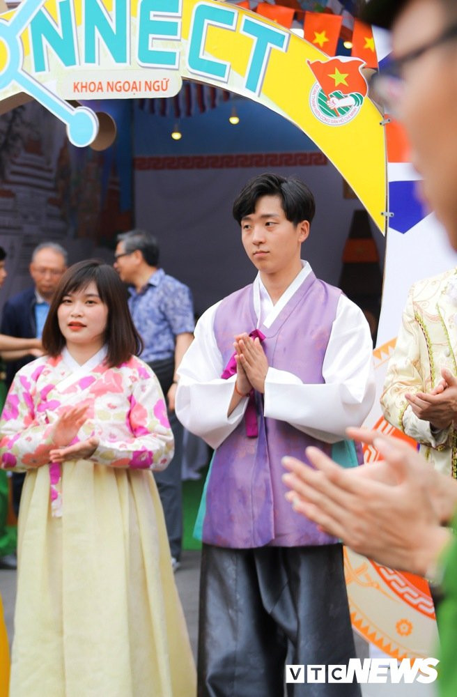 7585973712_IMG_9323 6