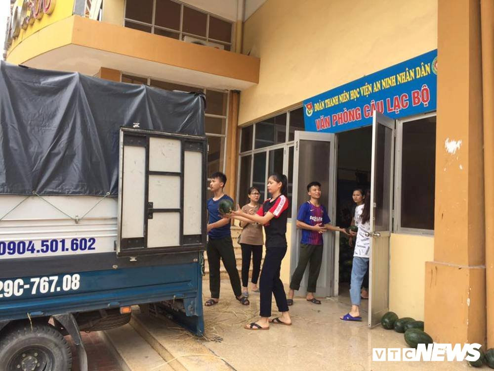 32423060_973045179531347_3191604439769153536_n 5