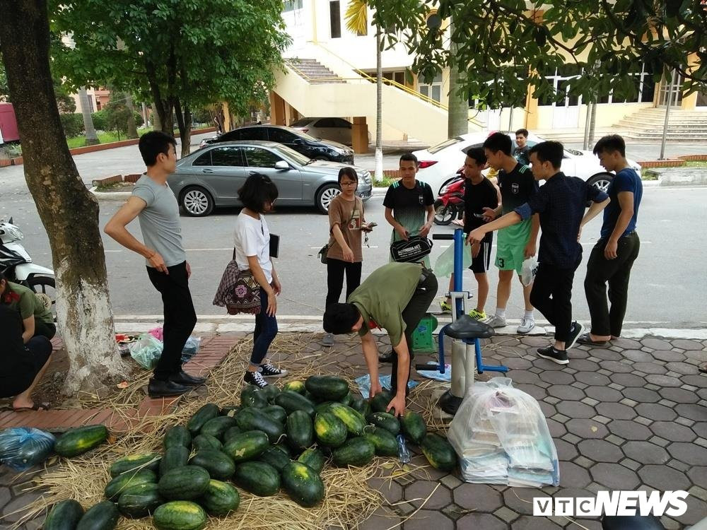 32440393_973045069531358_4636349069260750848_n 13