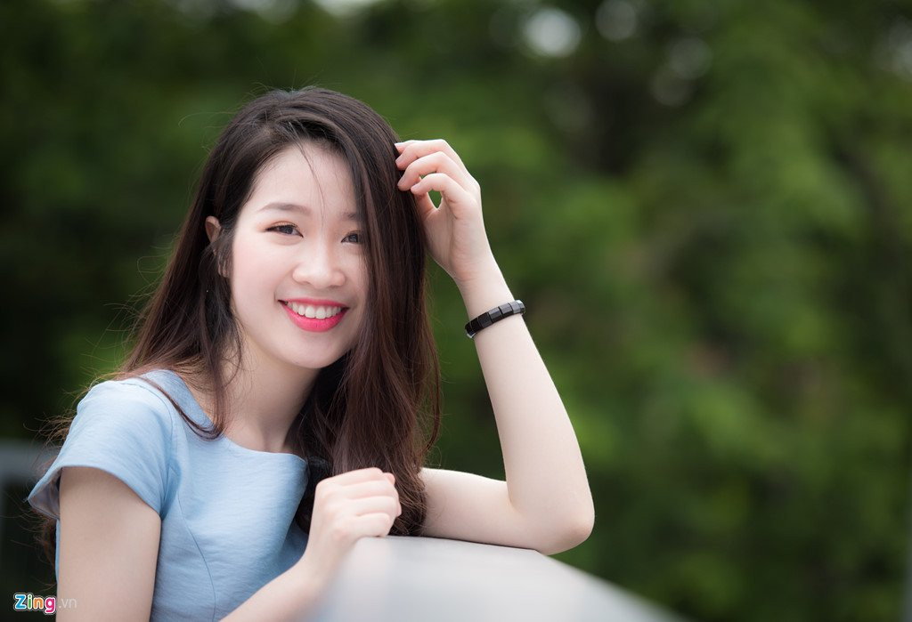 Hoa khoi Ngoai giao: 'Ban trai co rat nhieu, nhung nguoi yeu thi chua' hinh anh 9