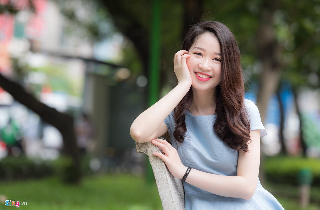 Hoa khoi Ngoai giao: 'Ban trai co rat nhieu, nhung nguoi yeu thi chua' hinh anh 11