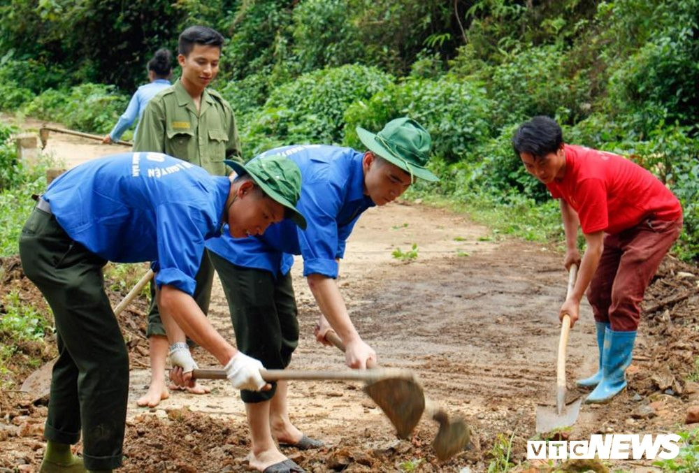 36188873_2052399295011303_8150375230766841856_n 11