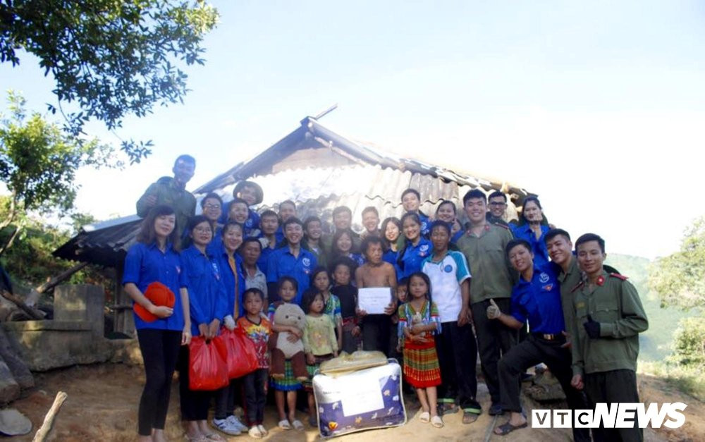 36467707_2052399325011300_5204610836370292736_n