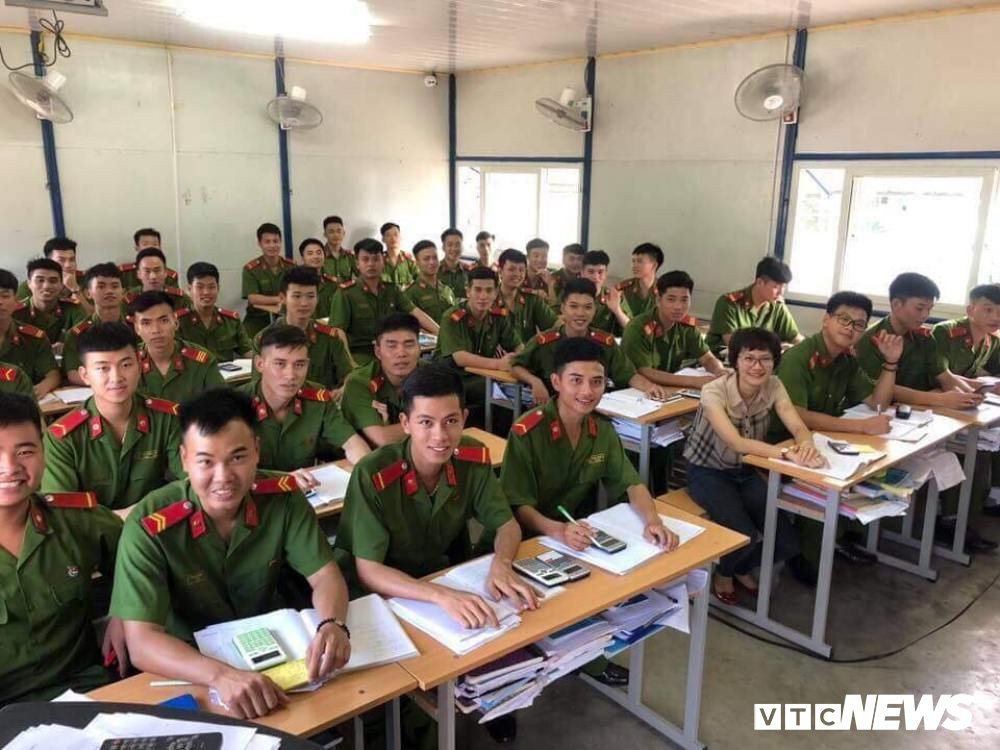 37610836_10156397921019590_3629300876117540864_n