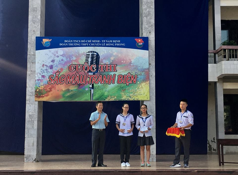 39406749_2060081054016274_8782914808413421568_n