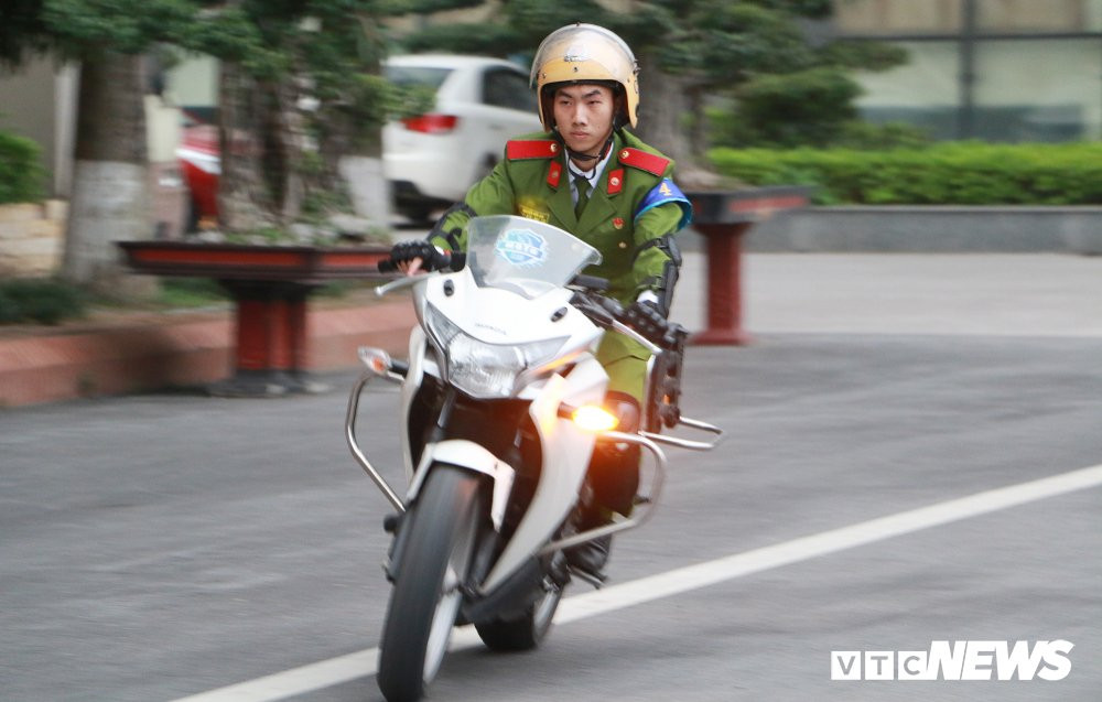 hocviencanhsat (2) 16