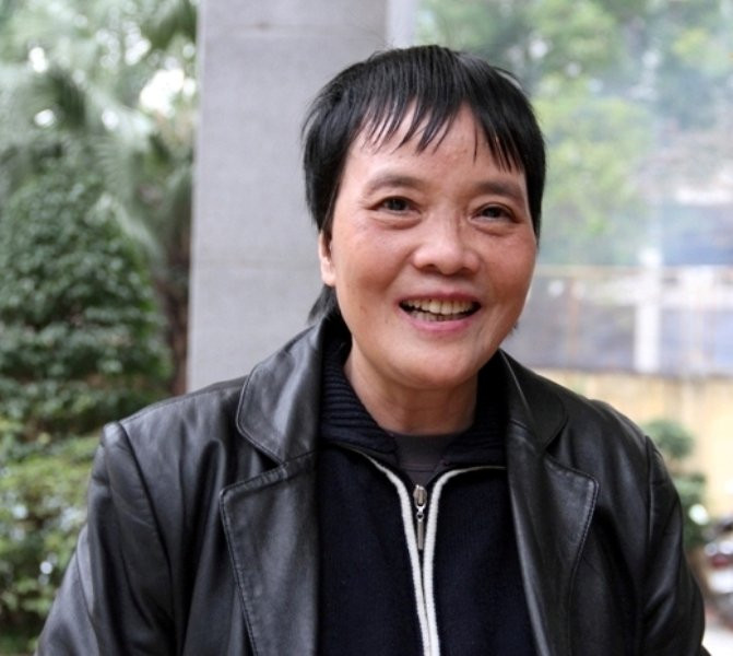 20160308-toi-khong-hieu-tien-si-doan-huong-noi-sai-dieu-gi-ma-nhieu-nguoi-chi-trich-1 18