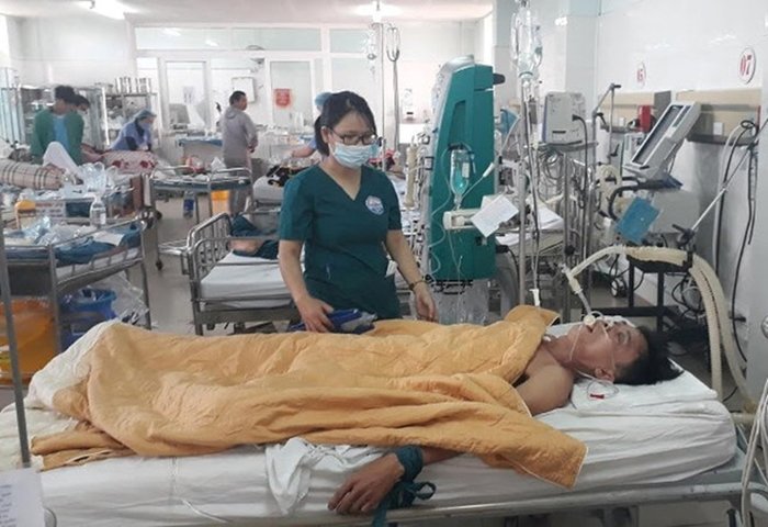 ngo-doc-ruou (1)