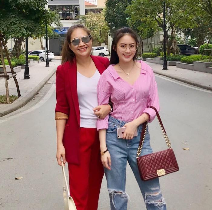 52146474_406681386765214_6326873893755682816_n 11