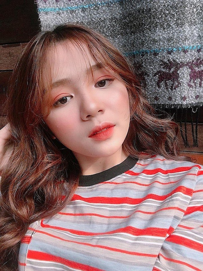 nu-dieu-duong-vn-ngu-gat-xuat-hien-tren-bao-han-cdm-khen-cong-ch-befaf1 5