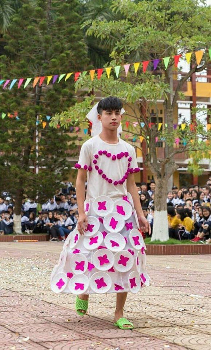 photo-1-1553660543829605942246