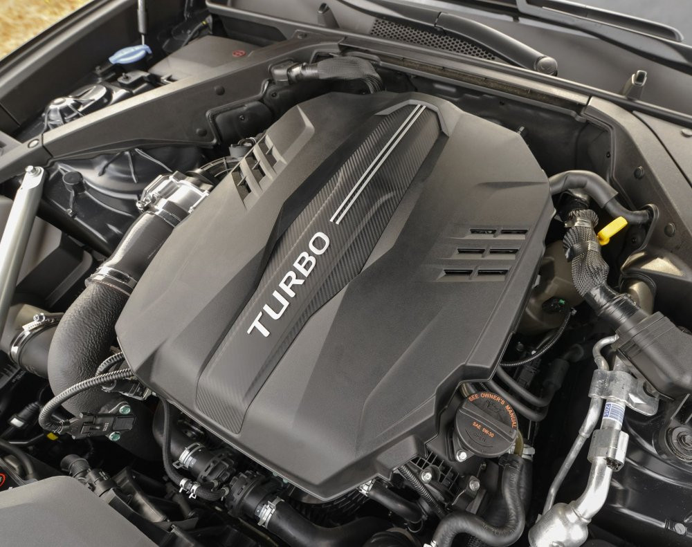 e2e3bdb4-2019_kia-k900-01 7