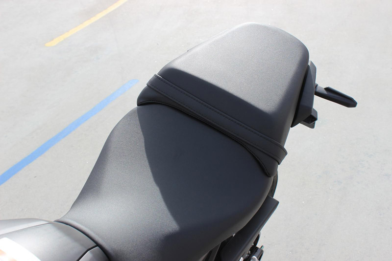 Honda-CB300R-2019-10 9