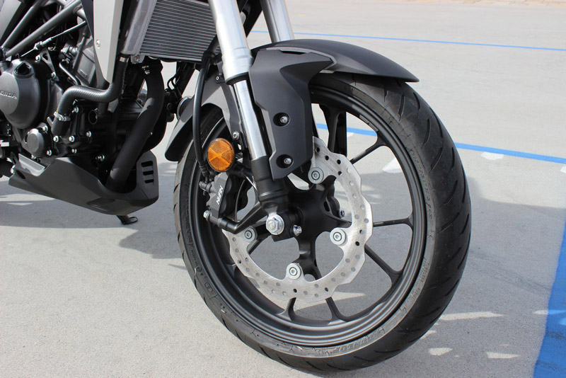 Honda-CB300R-2019-12 11
