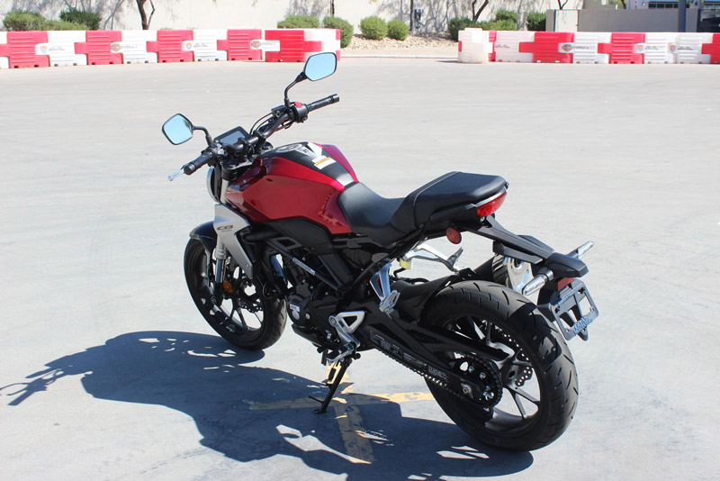 Honda-CB300R-2019-3 3