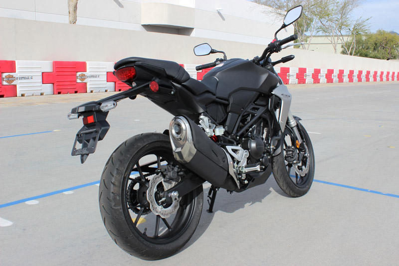 Honda-CB300R-2019-4 3