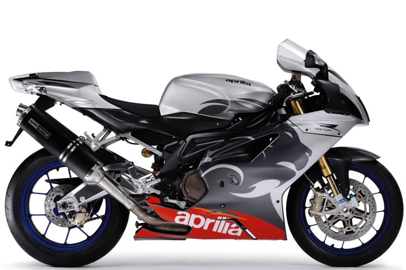 9-Aprilia-RSV-1000R-Mille 9