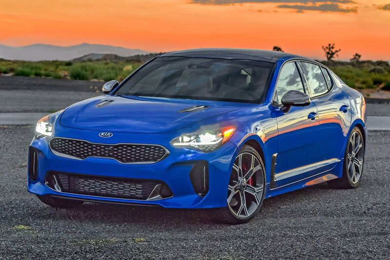 2-Kia-Stinger-GT2