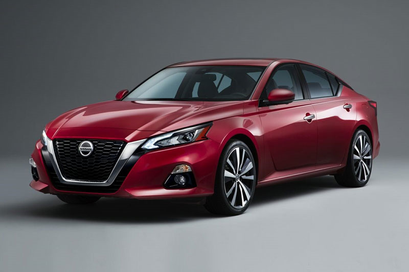 4-Nissan-Maxima-SR 3