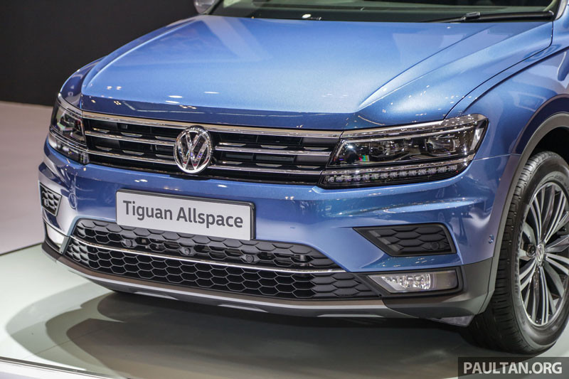 2019_Volkswagen_Tiguan_Allspace-2