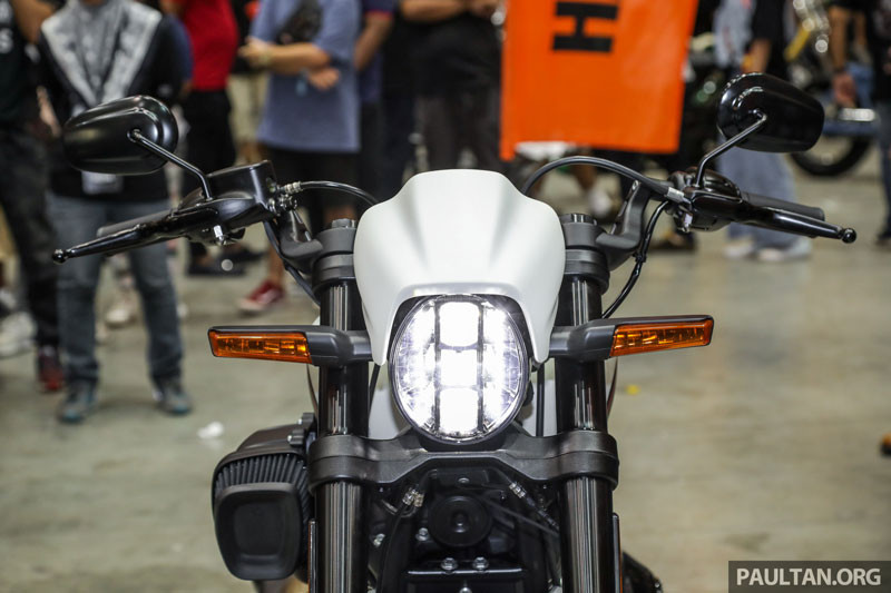 Harley-Davidson-FXDR-114-2019-6 5