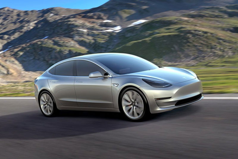 2-Tesla-Model-3-Long-Range