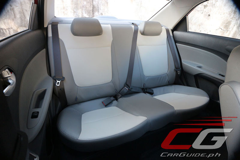 Kia-Soluto-2019-13 13