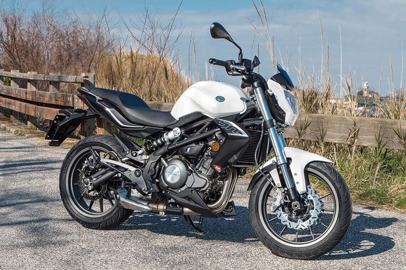 Benelli-BN-302-1