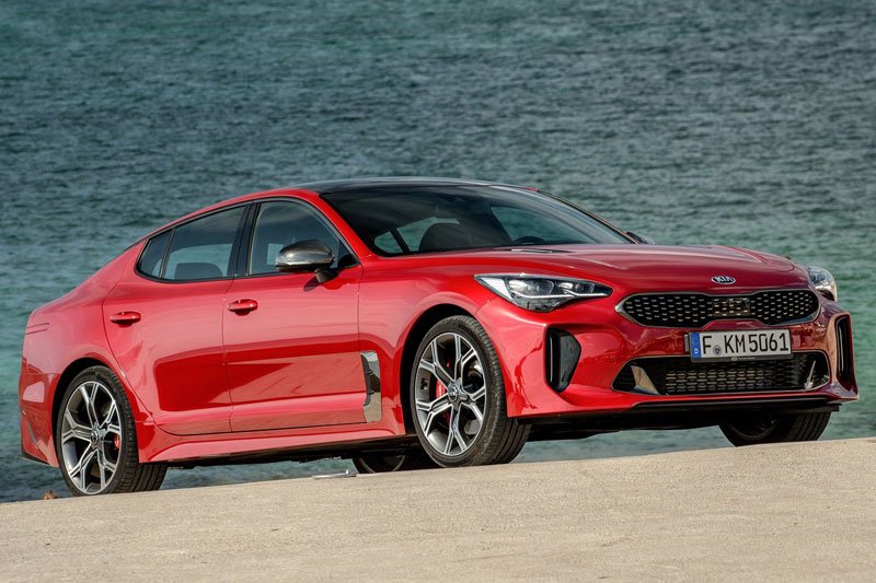 6-Kia-Stinger 5