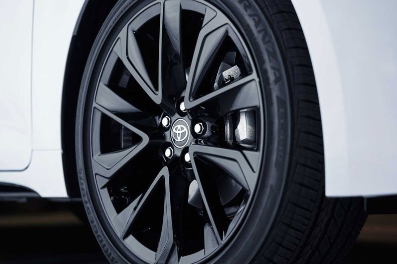 Toyota-Corolla-Nightshade-4 3