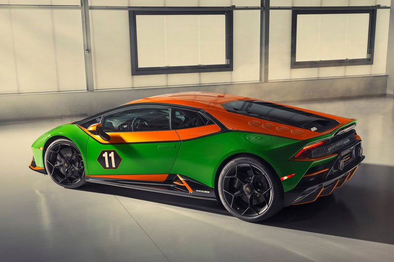 Lamborghini-Huracan_Evo_GT_Celebration-2020 5